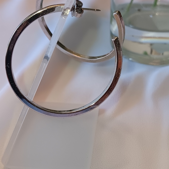 Vintage SILVER Hoop Earrings - Picture 2 of 3